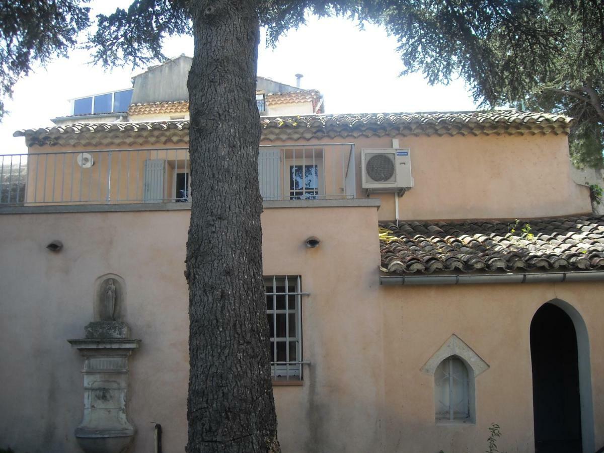 Maison De Ville Aux Couleurs Provencales. Villa Карпентра Екстериор снимка